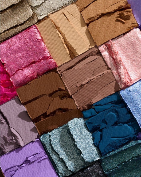 ROSY MCMICHAEL X BEAUTY CREATIONS - - SOMBRAS THE EVERY OTHER DAY PALETTE VOL 2 - Imagen 2